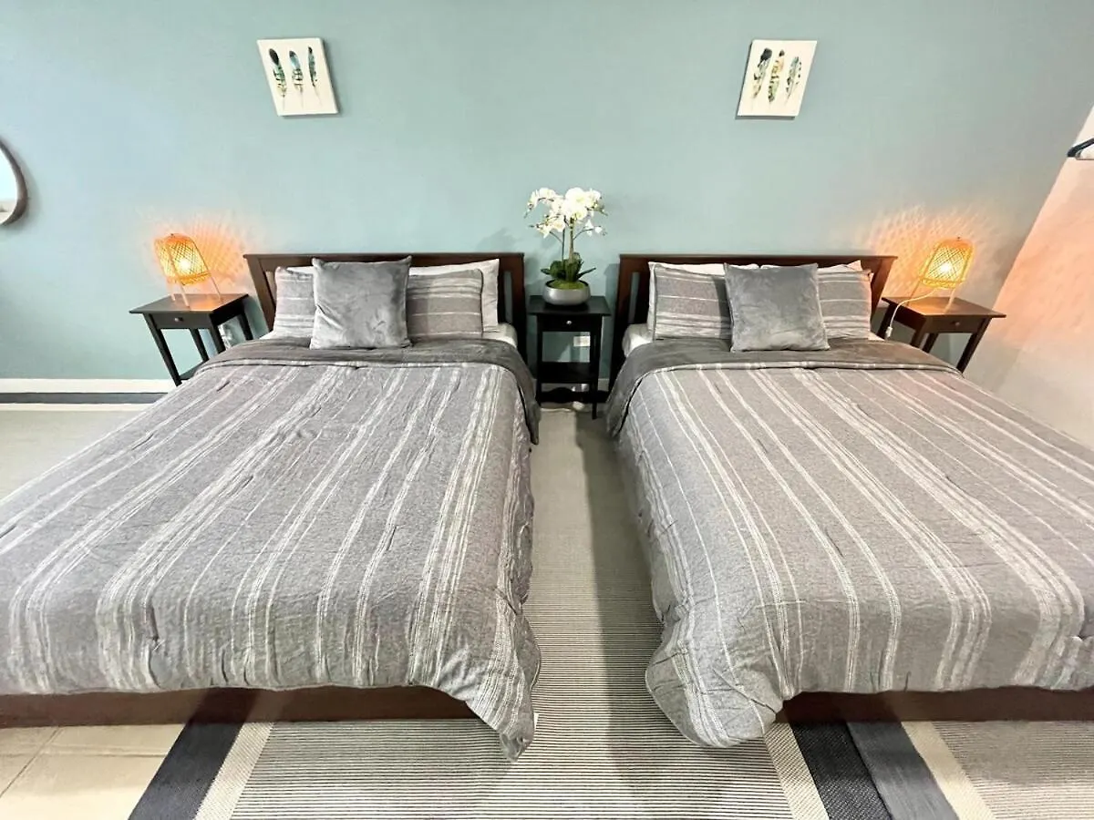 Kikita Beachfront Condo With Pool Dorado Apartment
